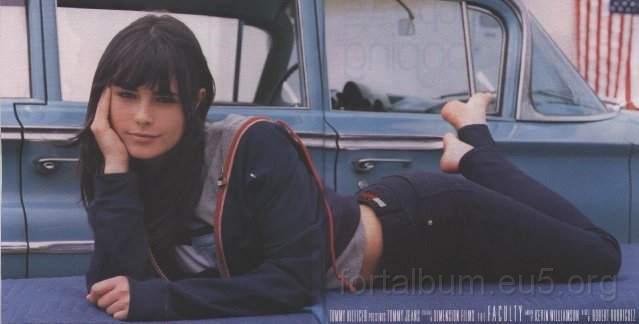 LOVELY_GIRL_JORDANA_BREWSTE.JPG