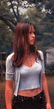 j.love.hewitt_130.jpg
